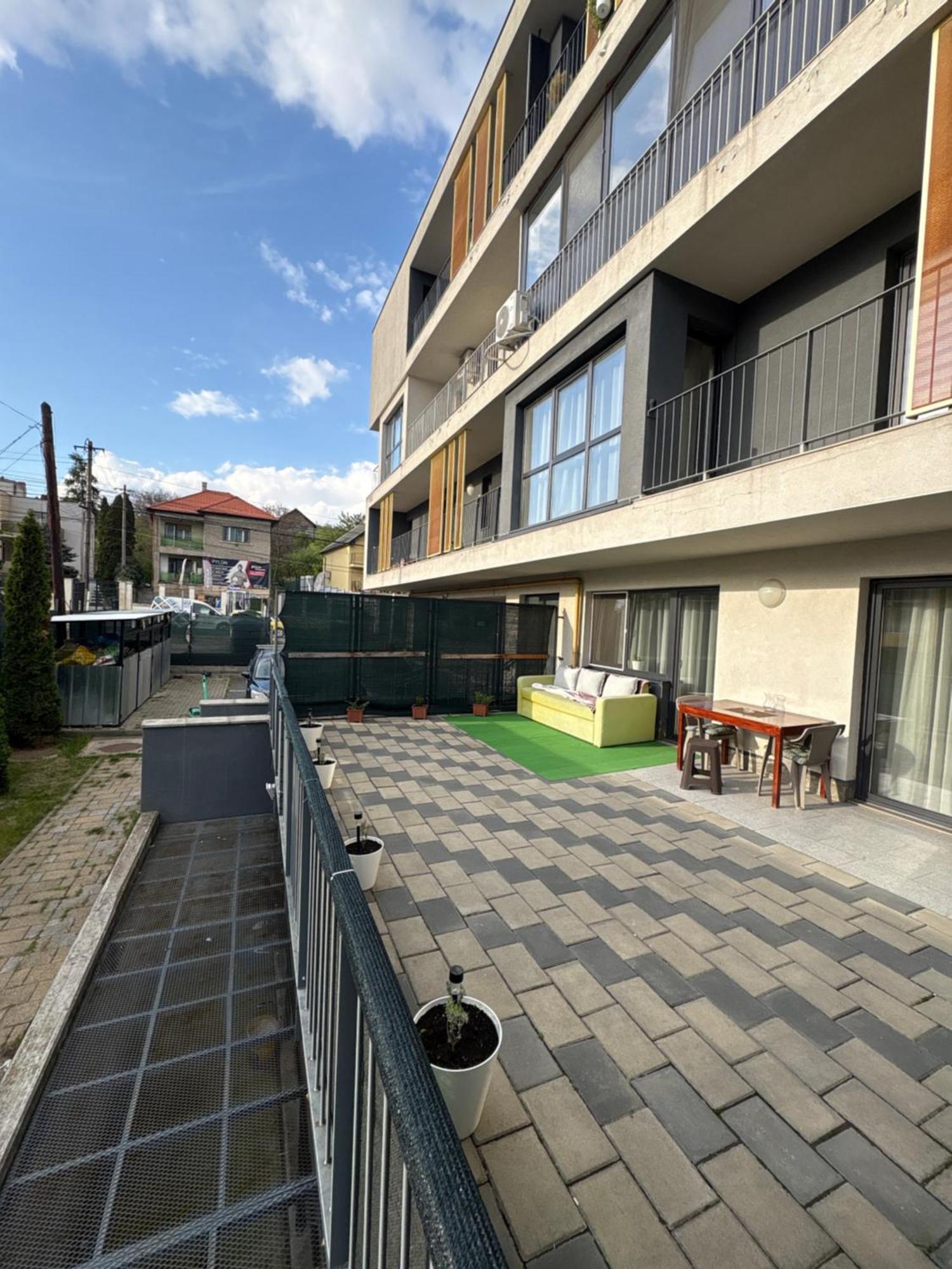 Bobo S House Lägenhet Cluj-Napoca Exteriör bild
